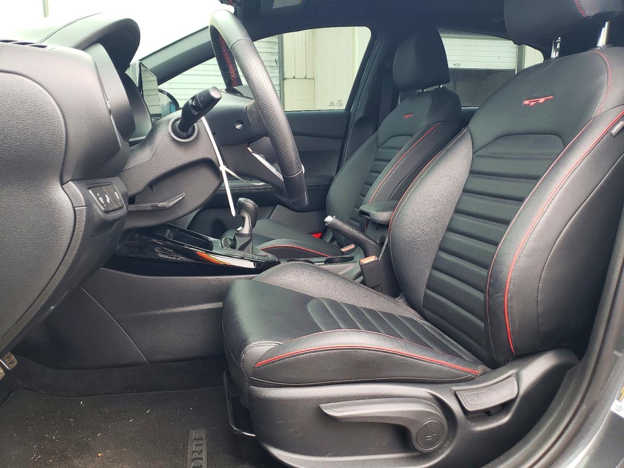 2024 KIA FORTE GT photo 13