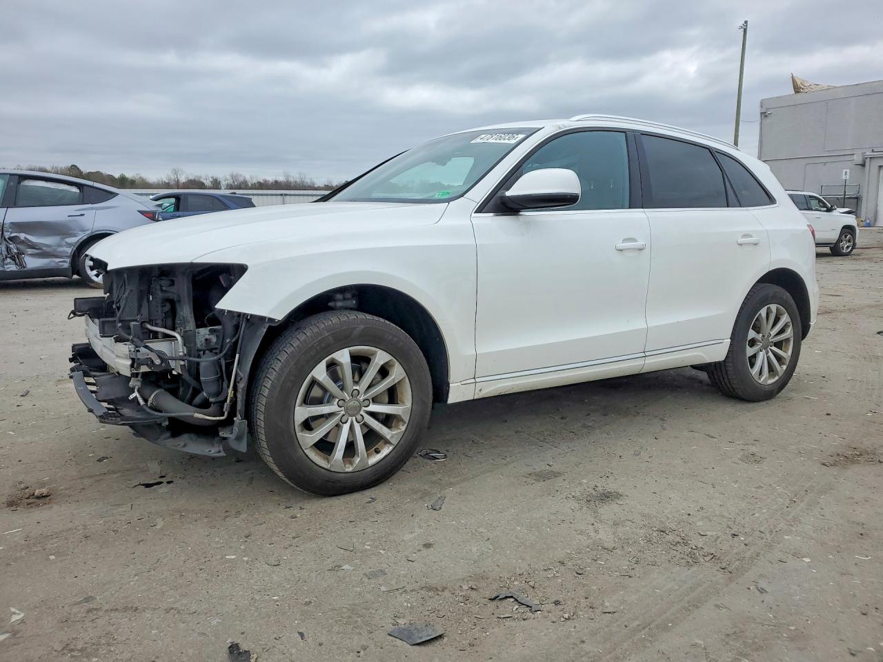 2013 AUDI Q5