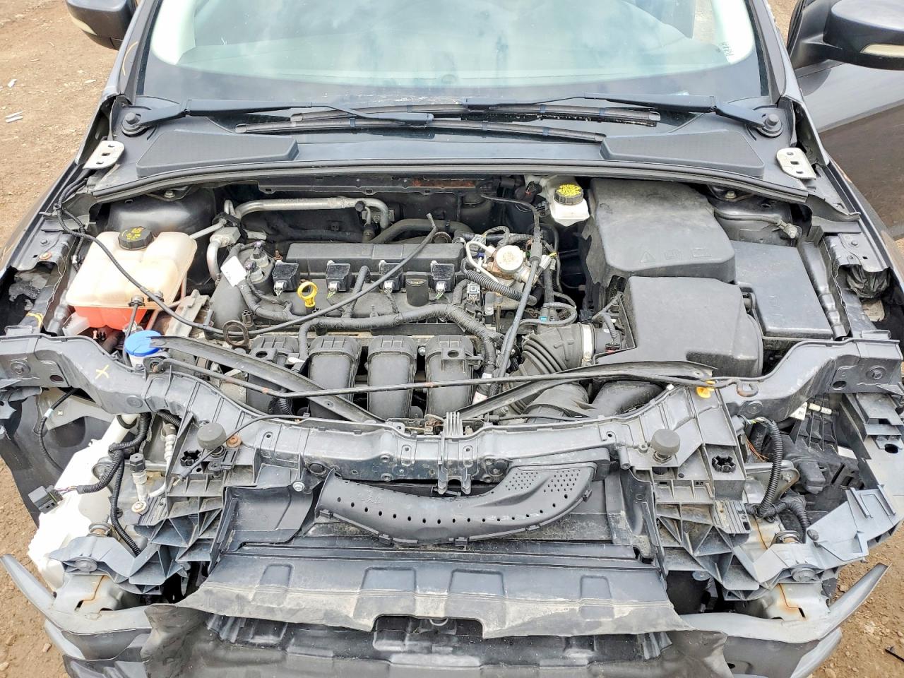 2017 FORD FOCUS SE photo 21