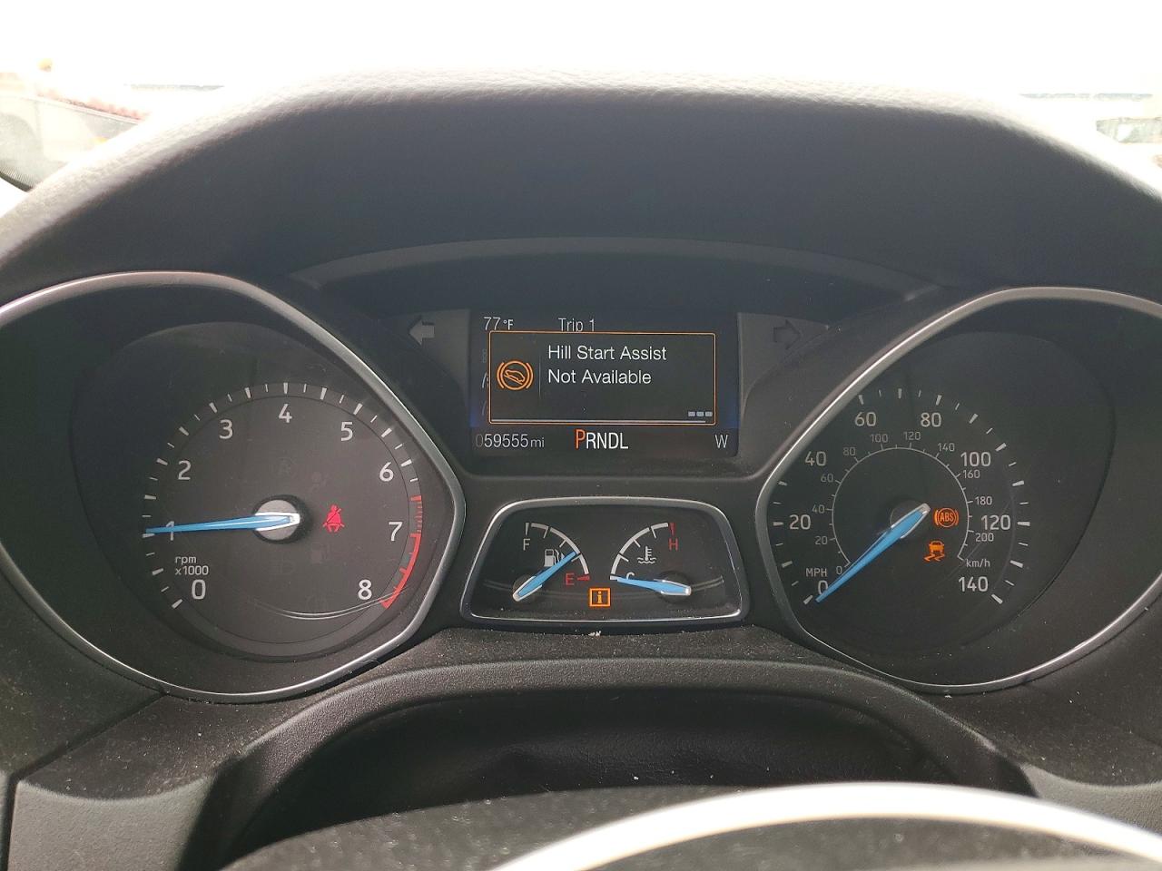 2017 FORD FOCUS SE photo 17