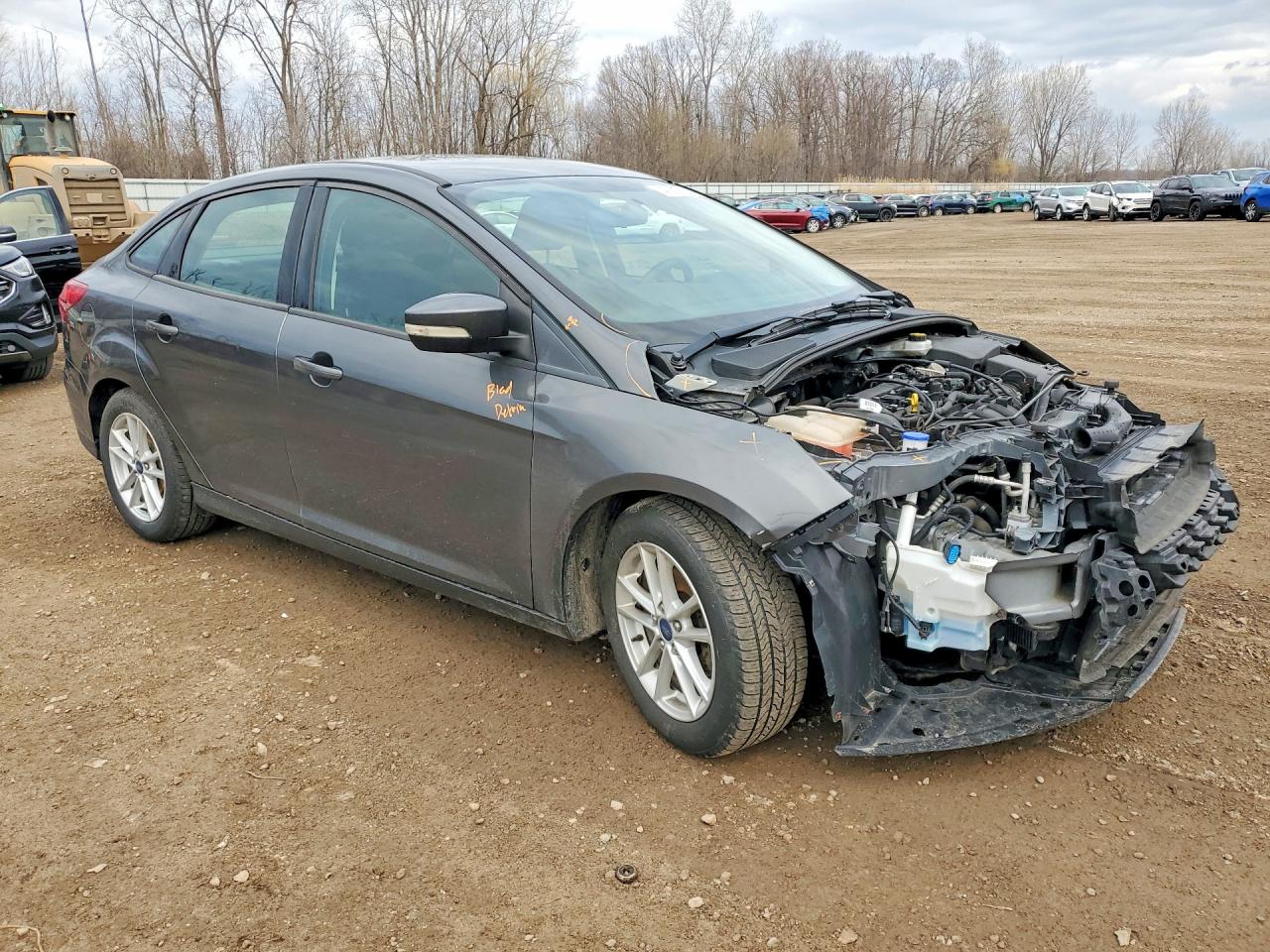 2017 FORD FOCUS SE photo 7