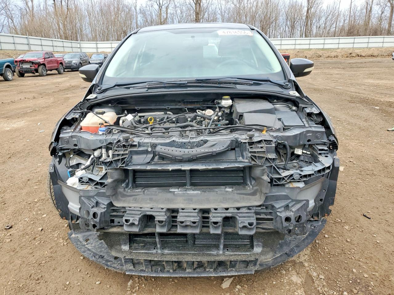 2017 FORD FOCUS SE photo 9
