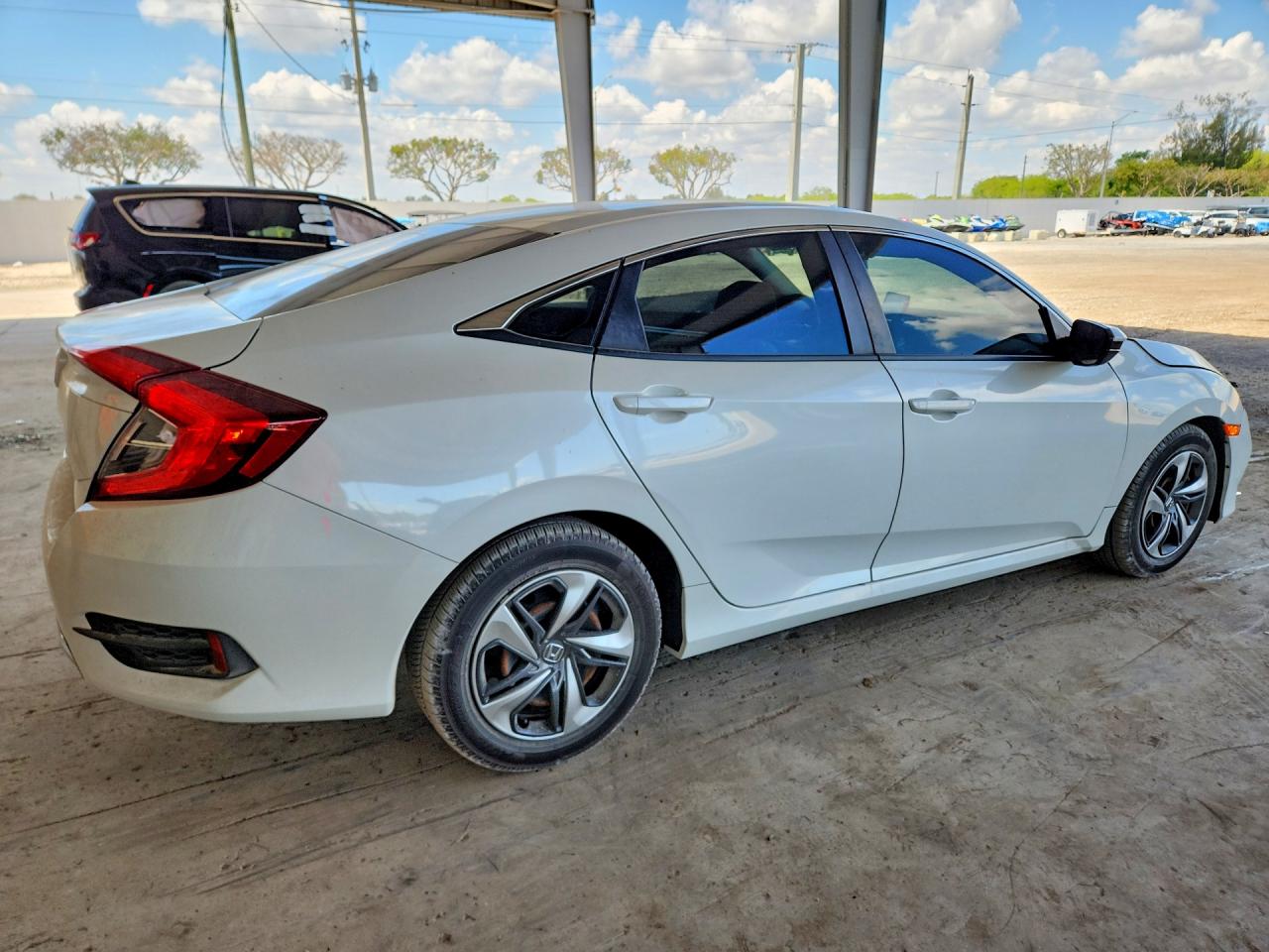 2020 HONDA CIVIC LX photo 3