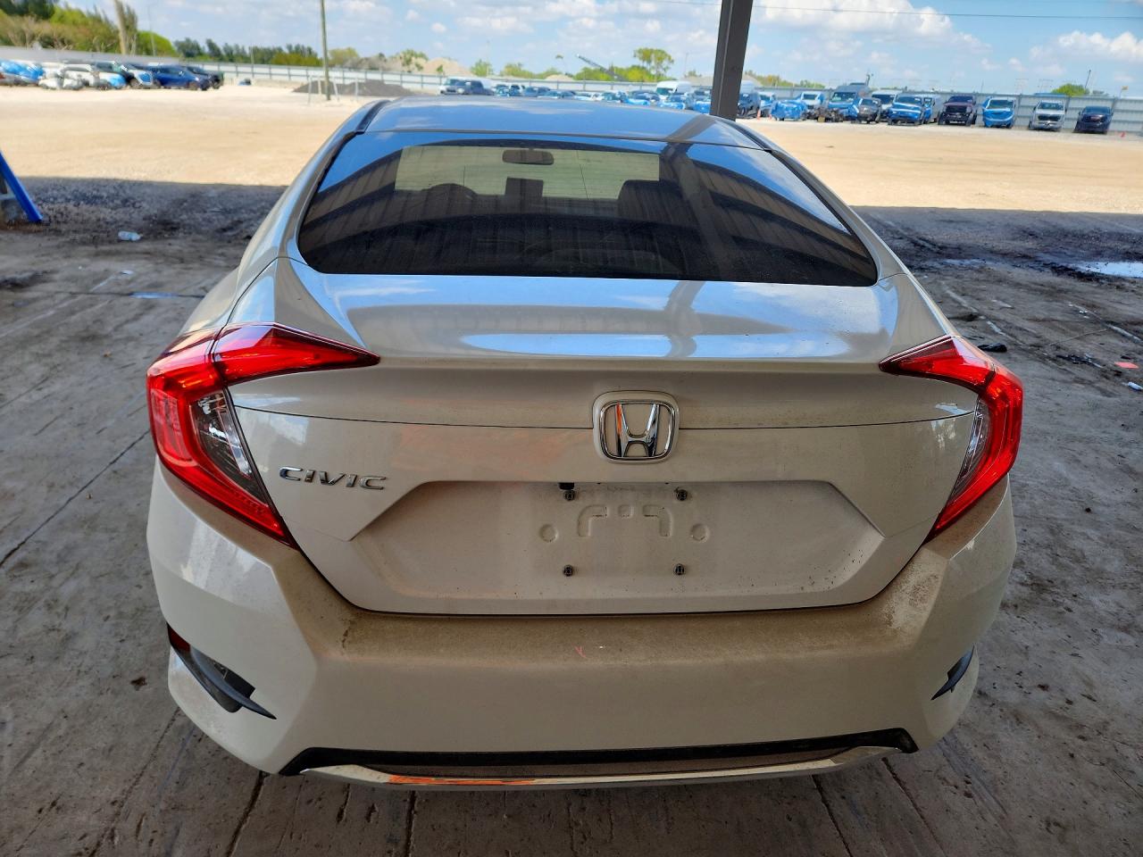 2020 HONDA CIVIC LX photo 6