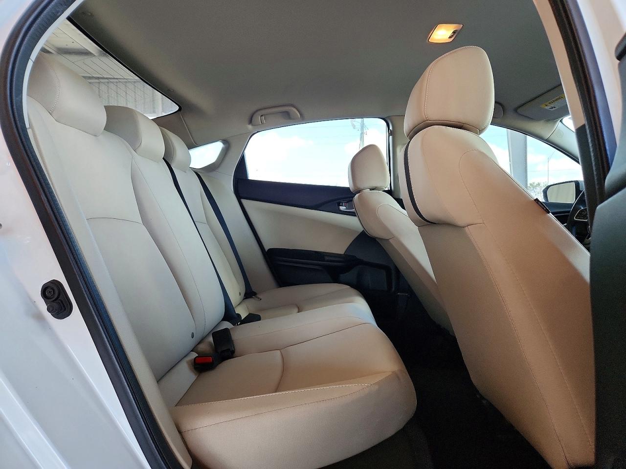 2020 HONDA CIVIC LX photo 10