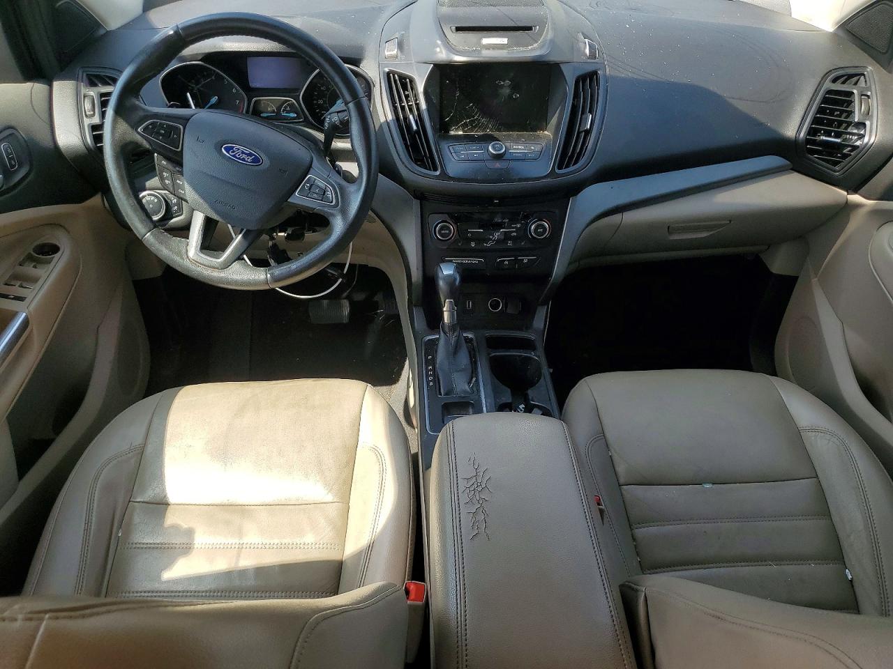 2017 FORD ESCAPE SE photo 22