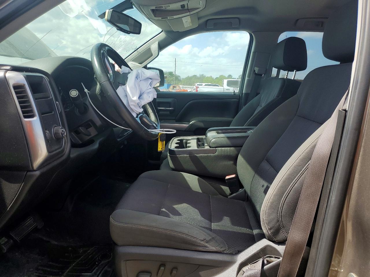 2015 CHEVROLET SILVERADO C1500 LT photo 13