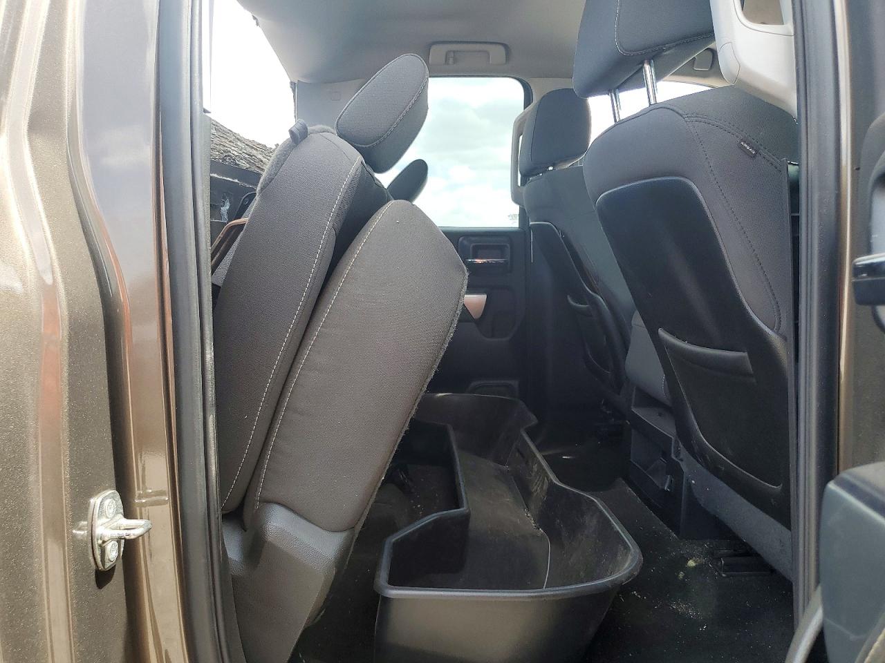 2015 CHEVROLET SILVERADO C1500 LT photo 19
