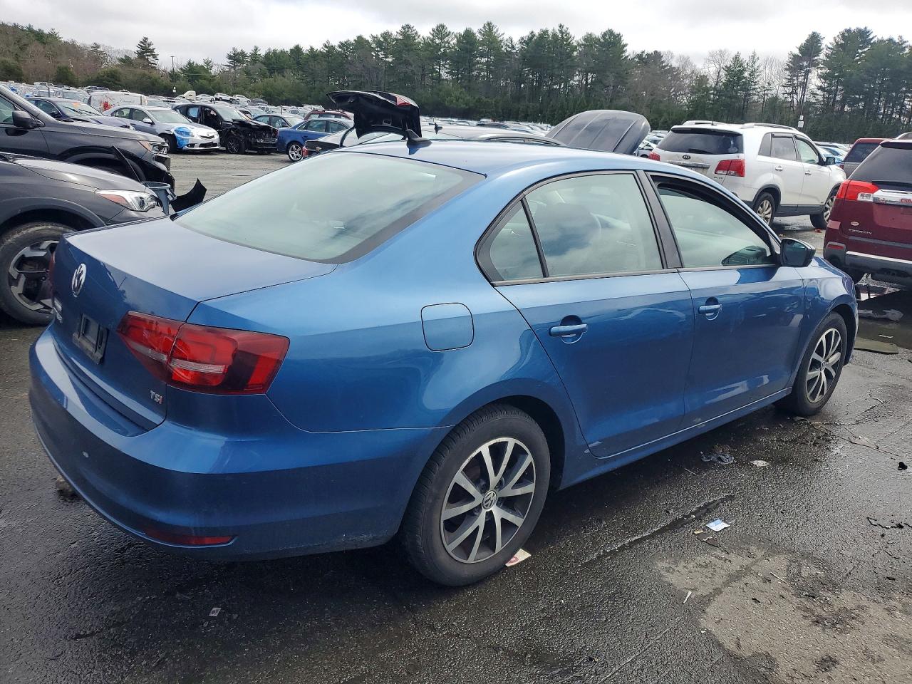 2016 VOLKSWAGEN JETTA SE photo 5