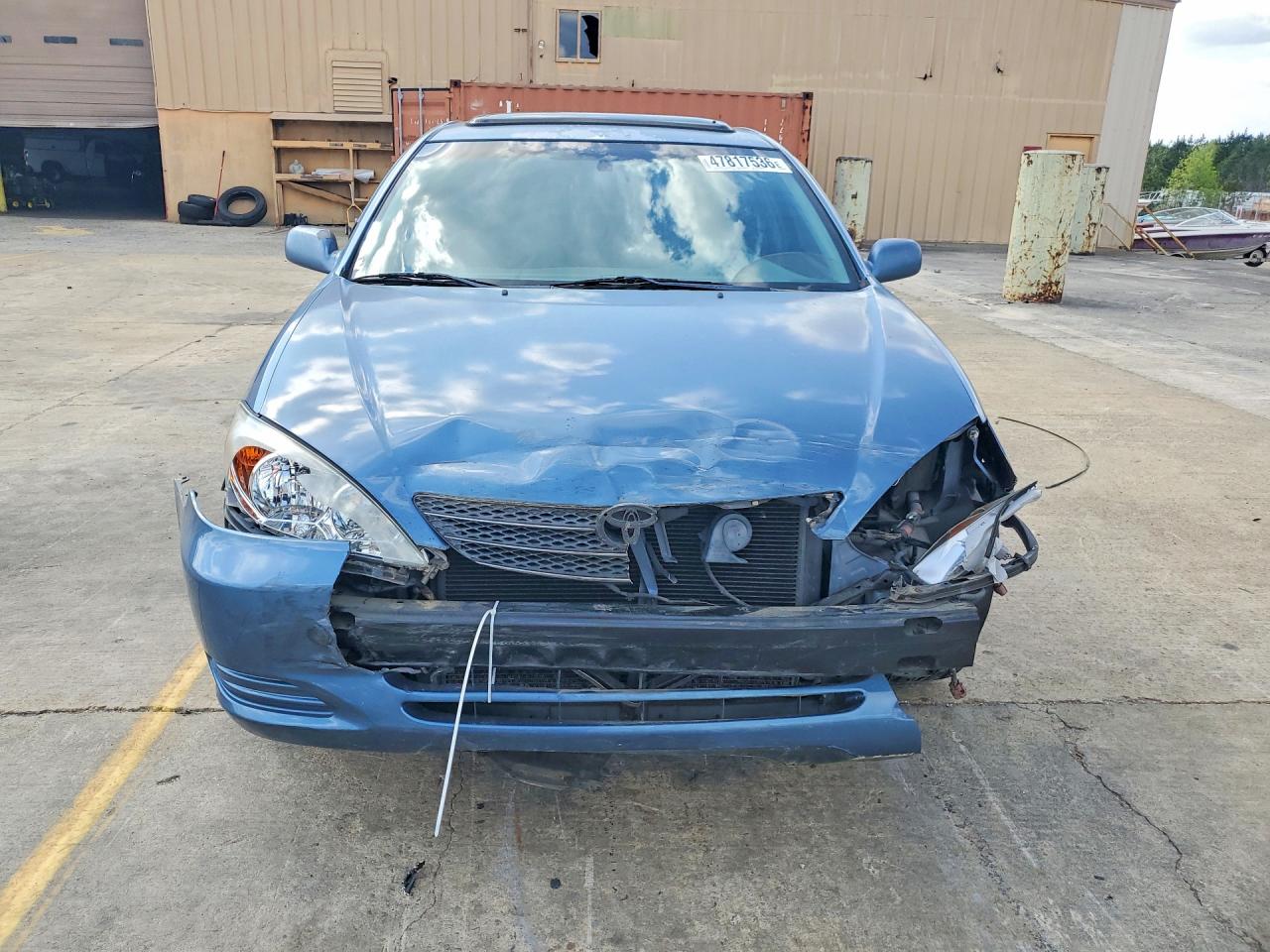 2002 TOYOTA CAMRY XLE V6 photo 5