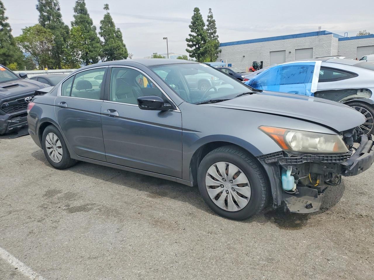 2008 HONDA ACCORD LX photo 7