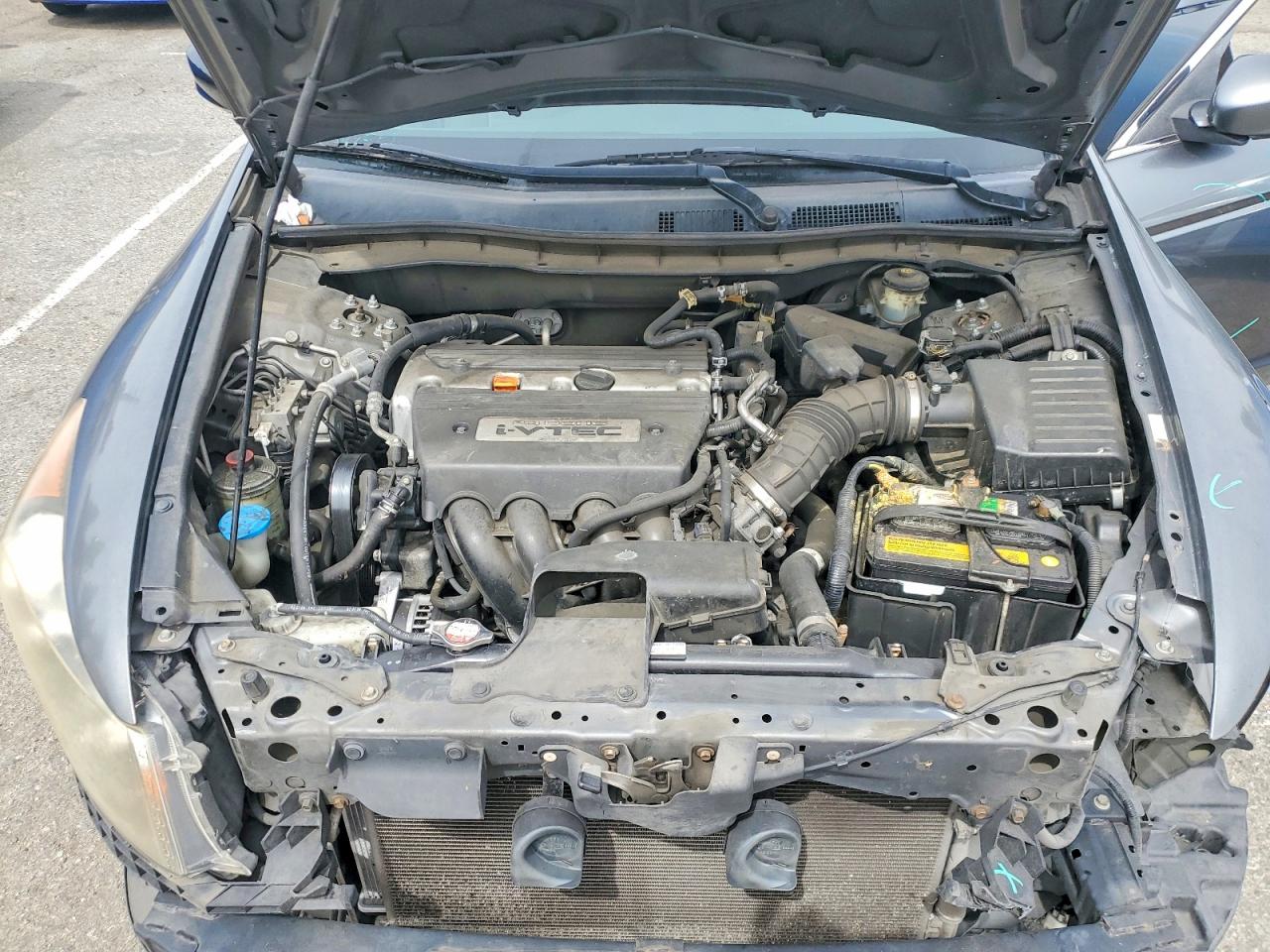2008 HONDA ACCORD LX photo 21
