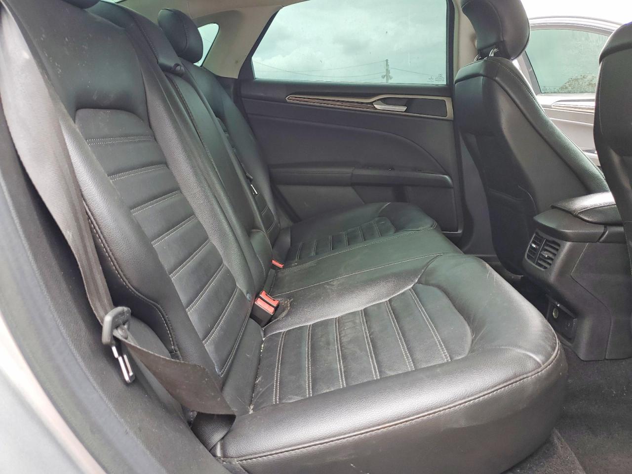 2013 FORD FUSION SE PHEV photo 19