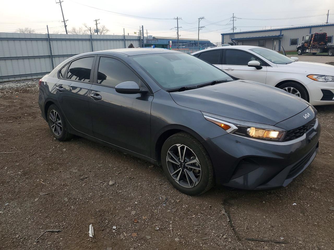 2023 KIA FORTE LXS photo 7