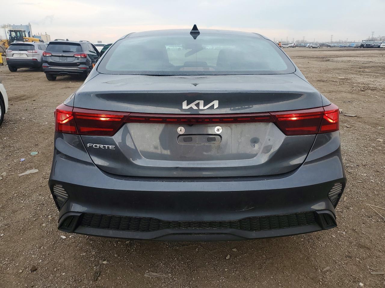 2023 KIA FORTE LXS photo 11
