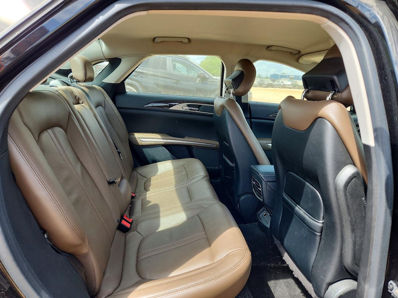 2015 LINCOLN MKZ HYBRID photo 10