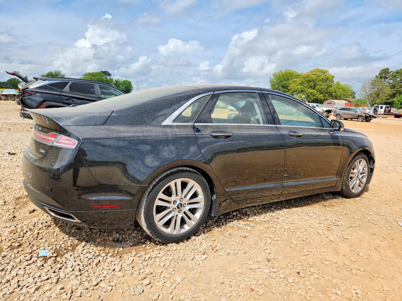 2015 LINCOLN MKZ HYBRID photo 3