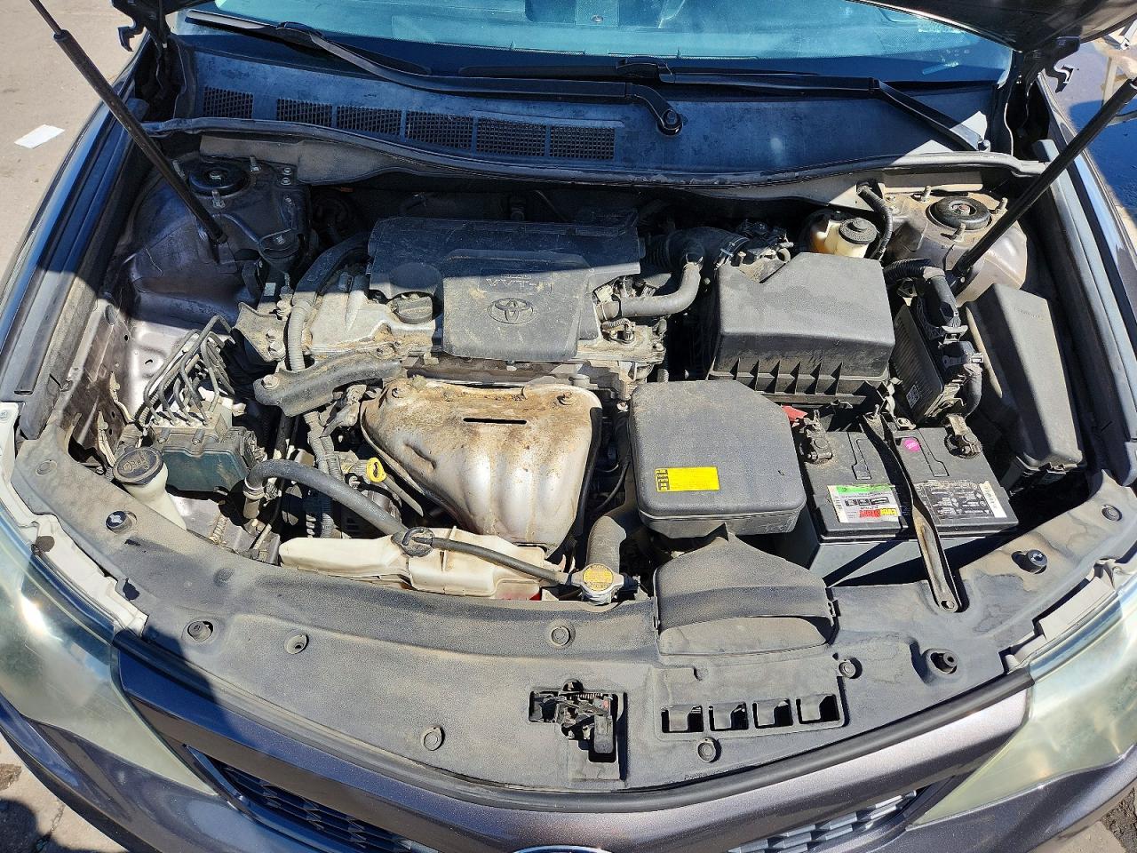 2013 TOYOTA CAMRY SE photo 31
