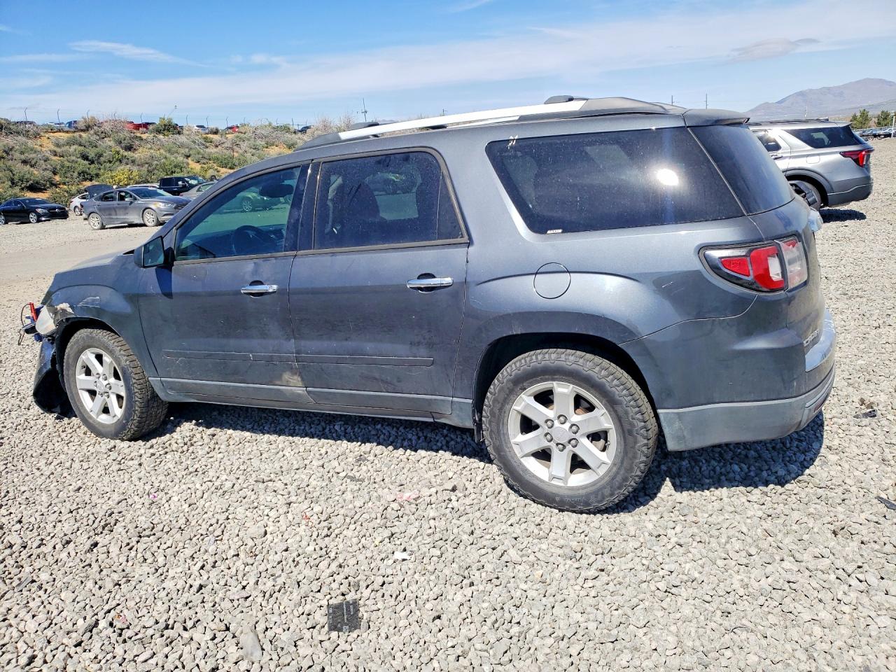 2014 GMC ACADIA SLE photo 4