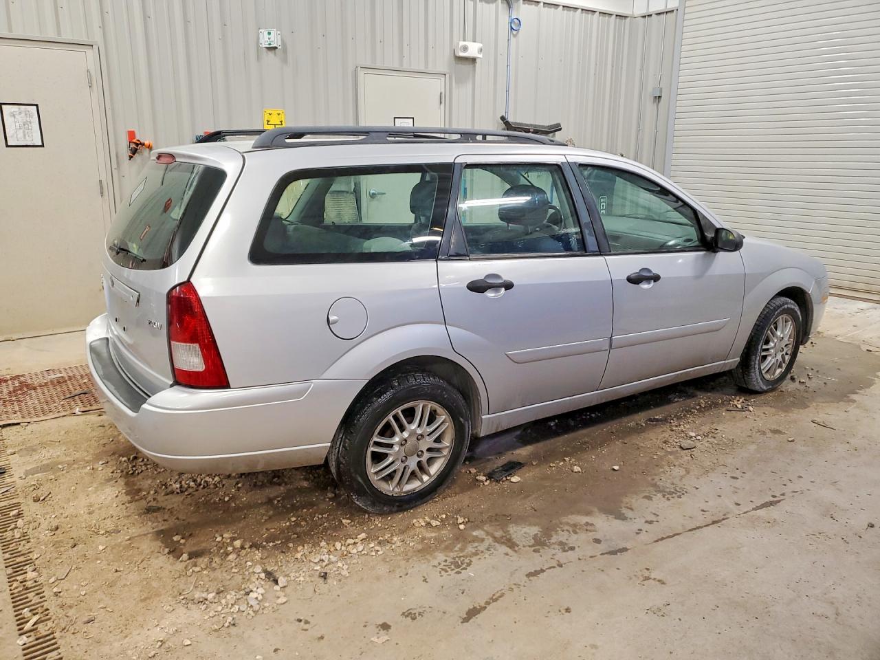 2006 FORD FOCUS ZXW photo 7