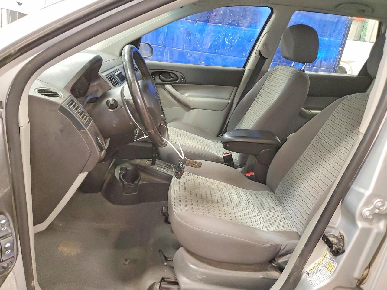2006 FORD FOCUS ZXW photo 19