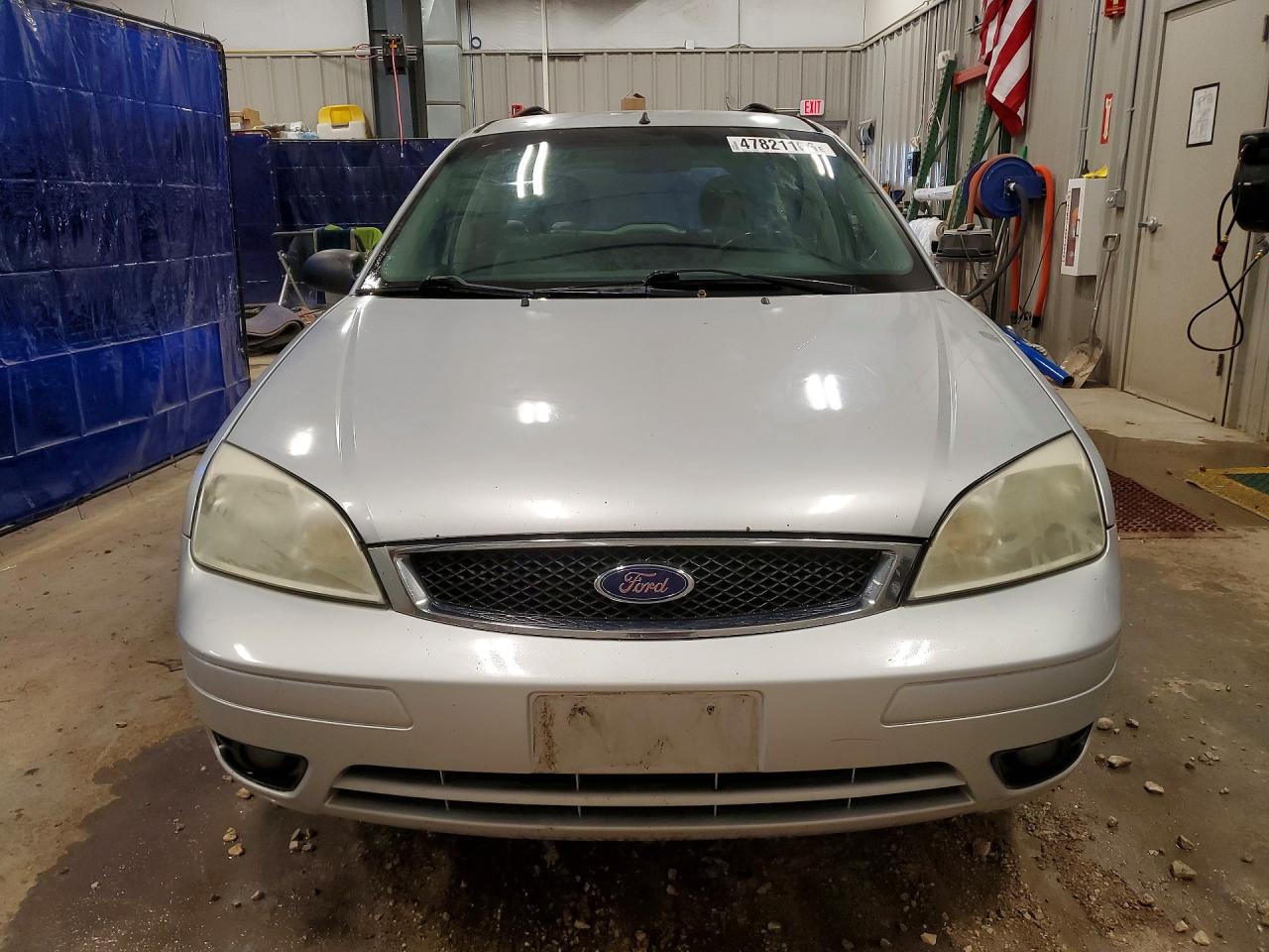 2006 FORD FOCUS ZXW photo 13