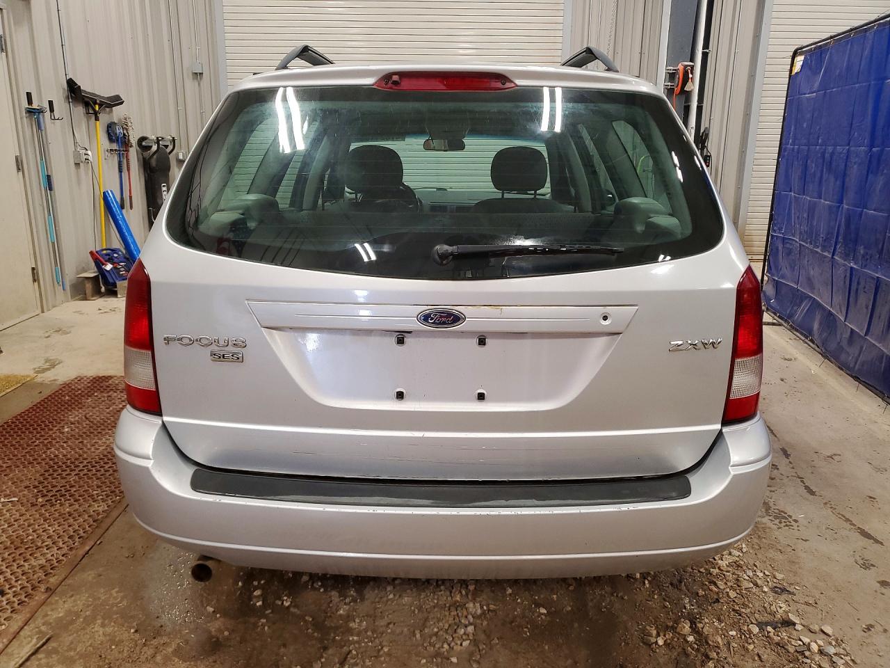 2006 FORD FOCUS ZXW photo 16