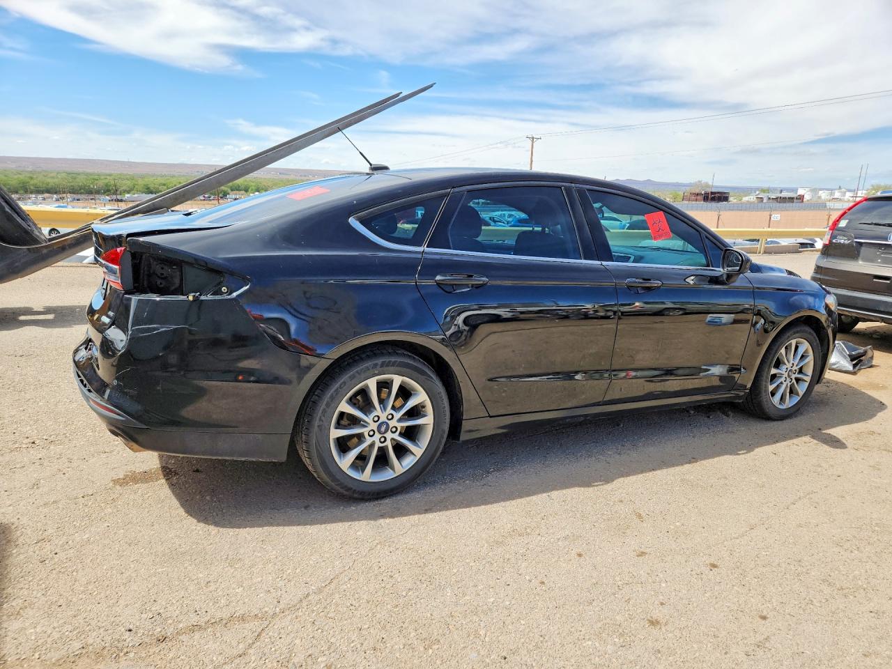 2017 FORD FUSION SE photo 3