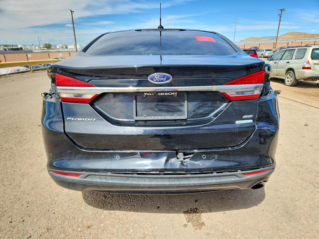 2017 FORD FUSION SE photo 6