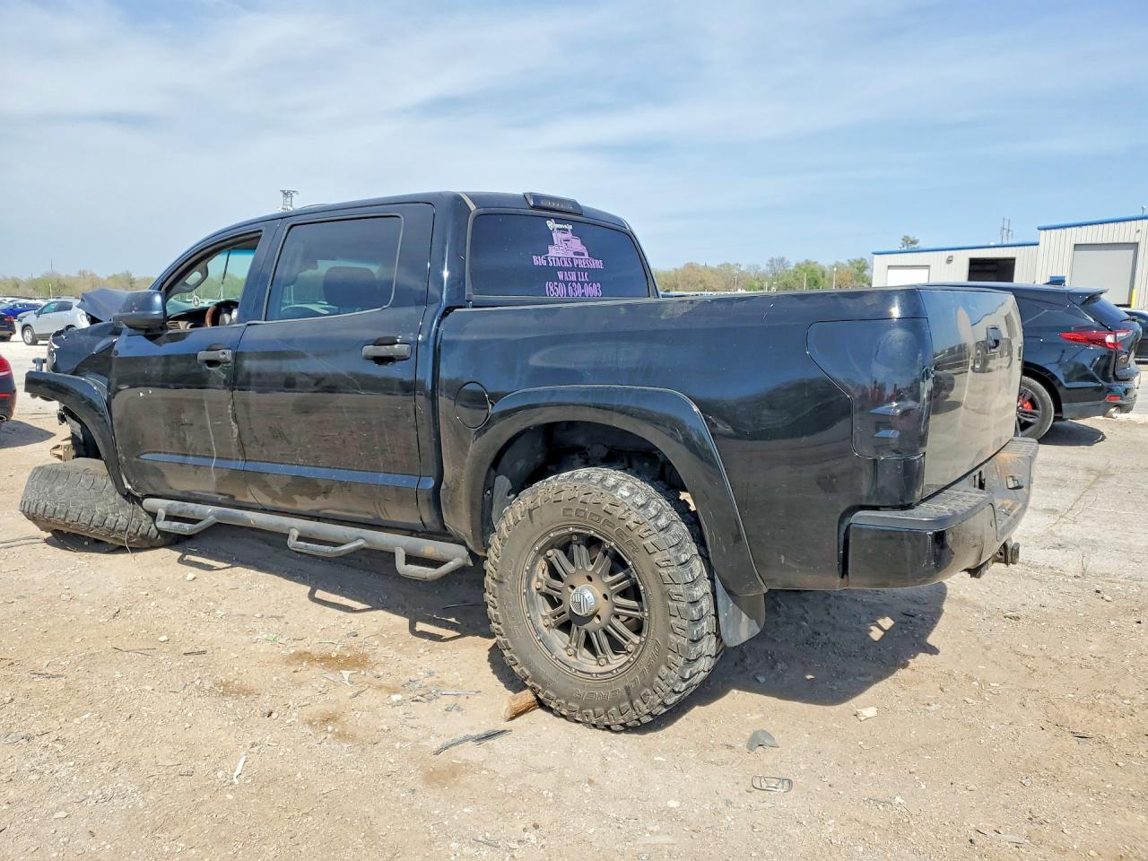 2011 TOYOTA TUNDRA LIMITED photo 2
