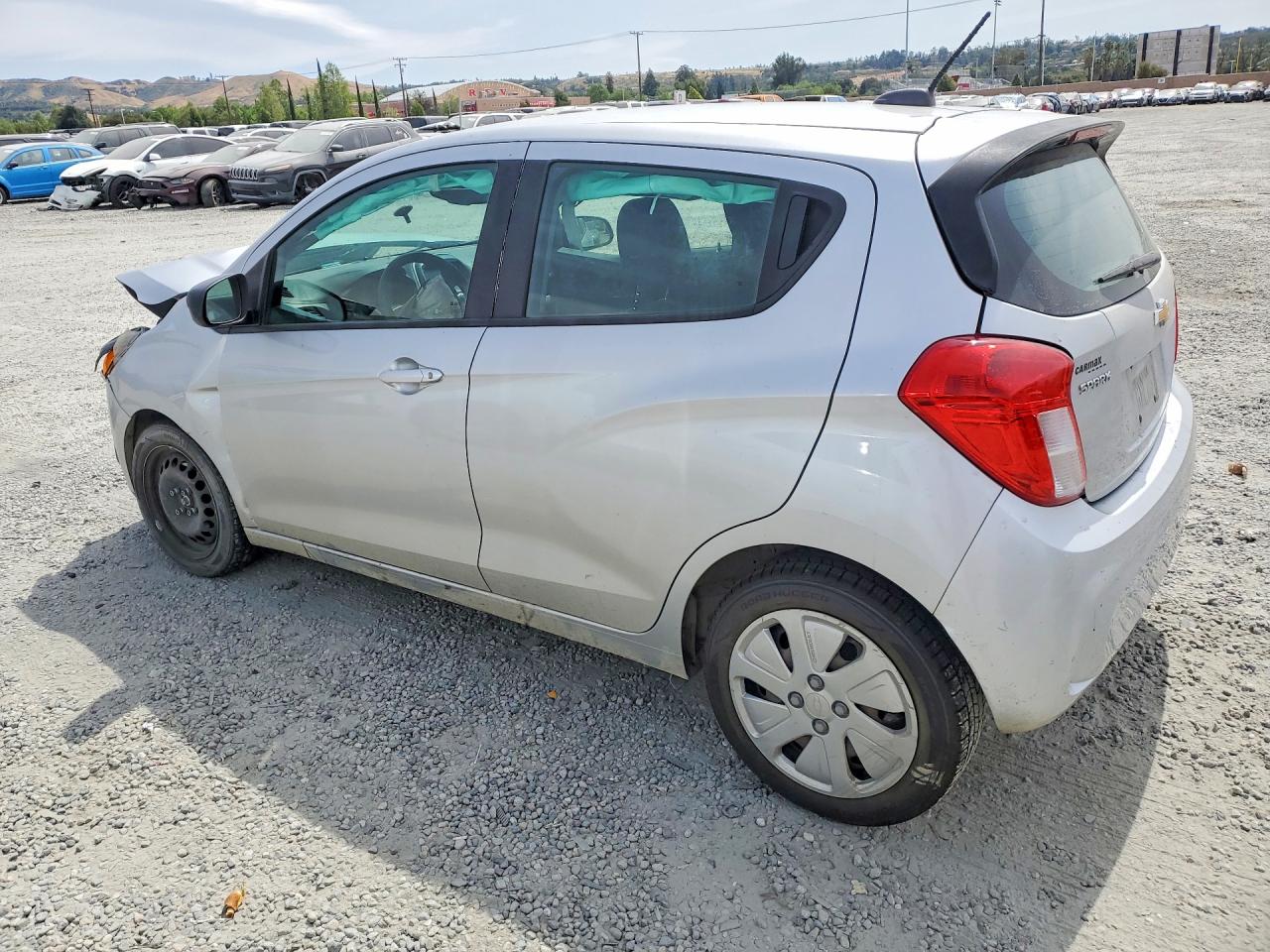 2018 CHEVROLET SPARK LS photo 2