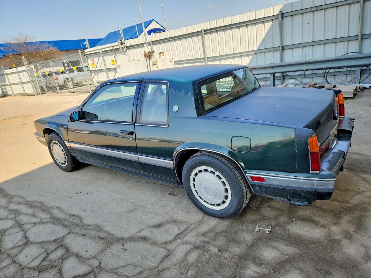 1991 CADILLAC ELDORADO photo 2