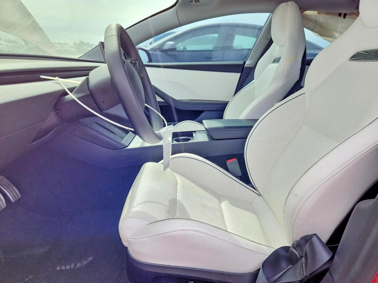 2024 TESLA MODEL 3 photo 19
