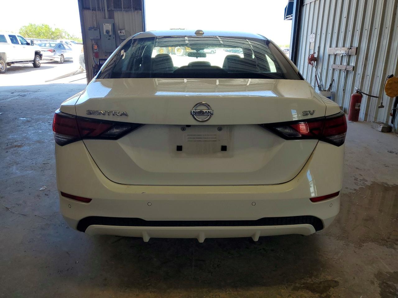 2022 NISSAN SENTRA SV photo 11