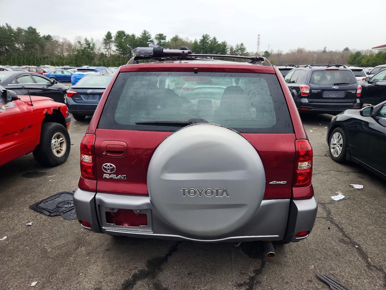 2005 TOYOTA RAV4 BASE photo 6