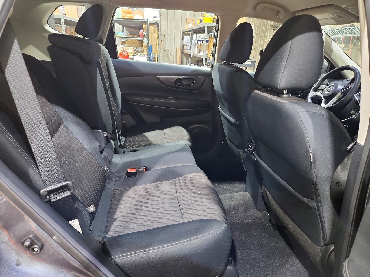 2019 NISSAN ROGUE S photo 31