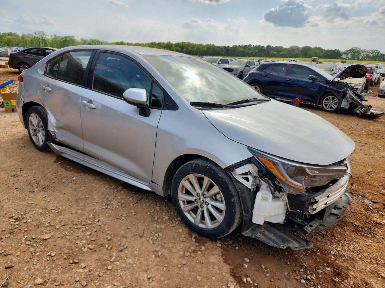 2024 TOYOTA COROLLA LE photo 7