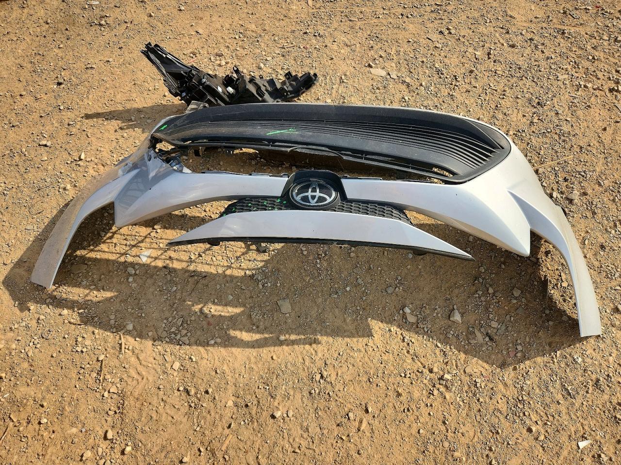 2024 TOYOTA COROLLA LE photo 23