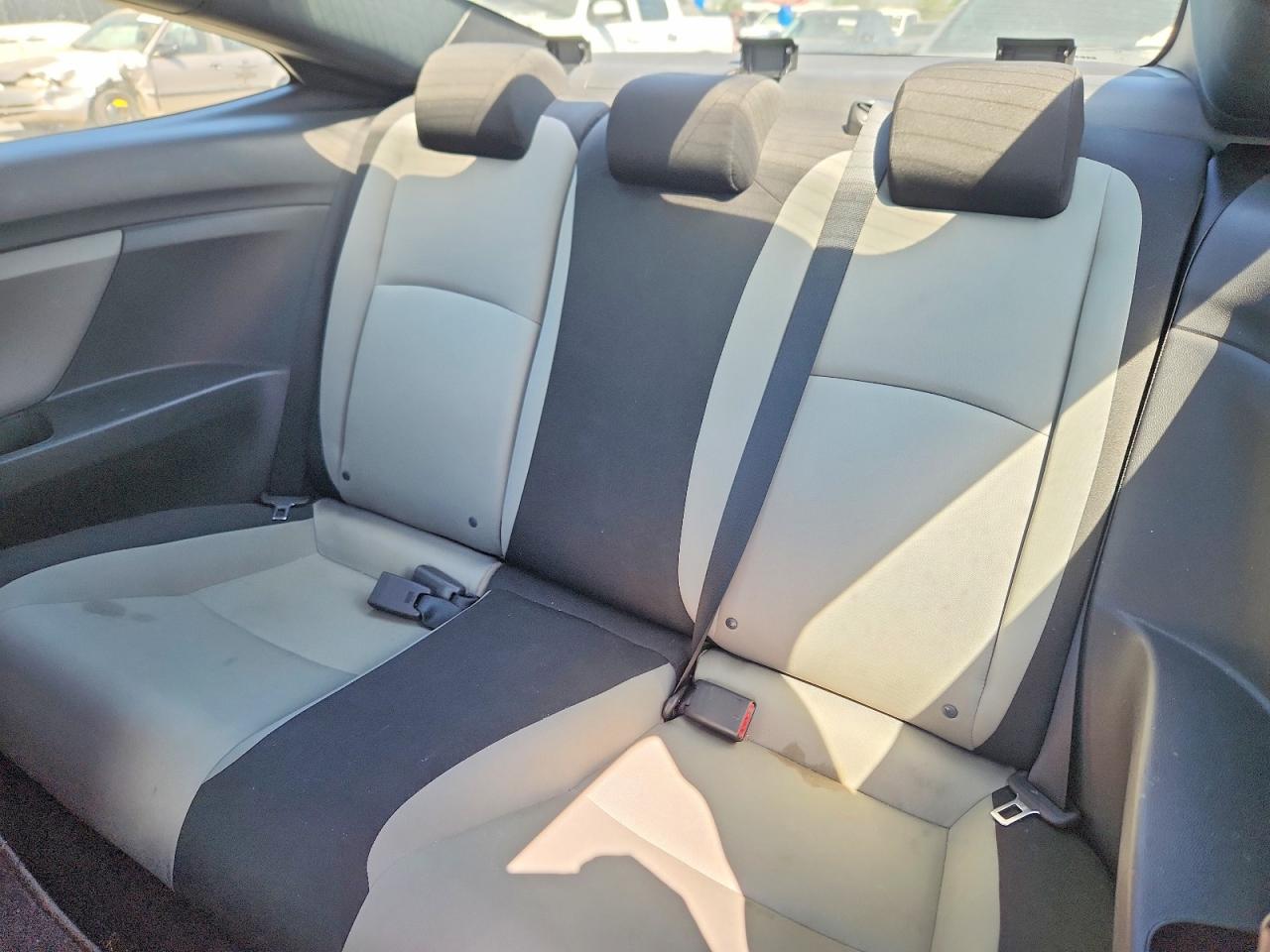 2016 HONDA CIVIC LX photo 10