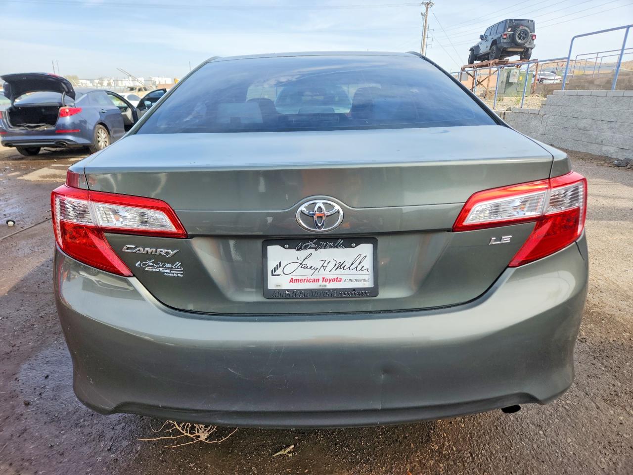 2013 TOYOTA CAMRY LE photo 6
