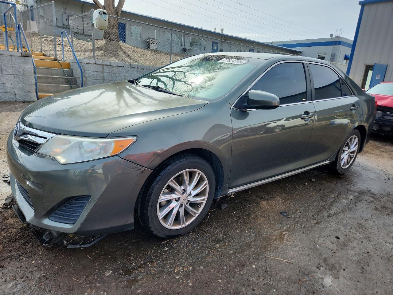 2013 TOYOTA CAMRY