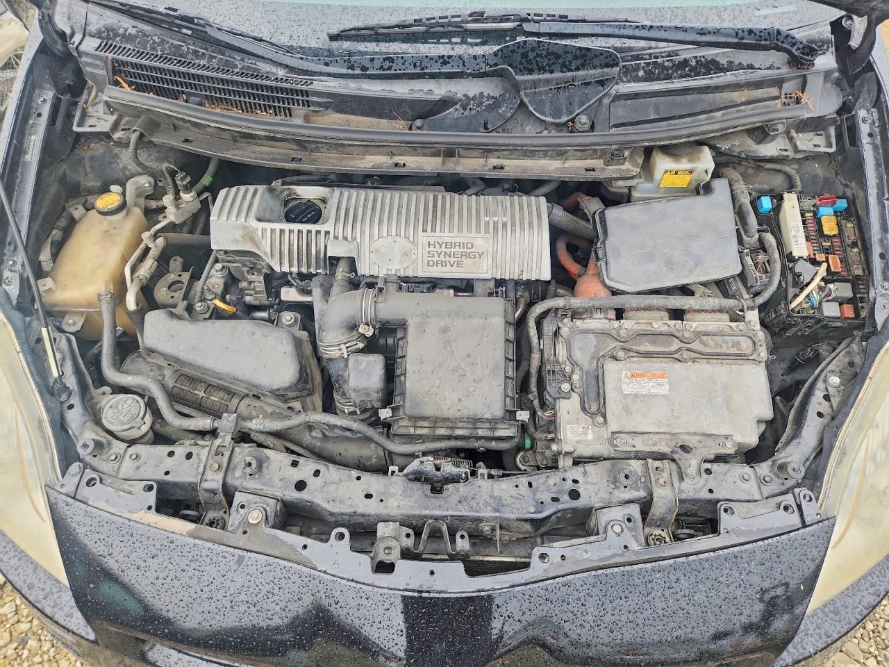 2011 TOYOTA PRIUS THREE photo 21