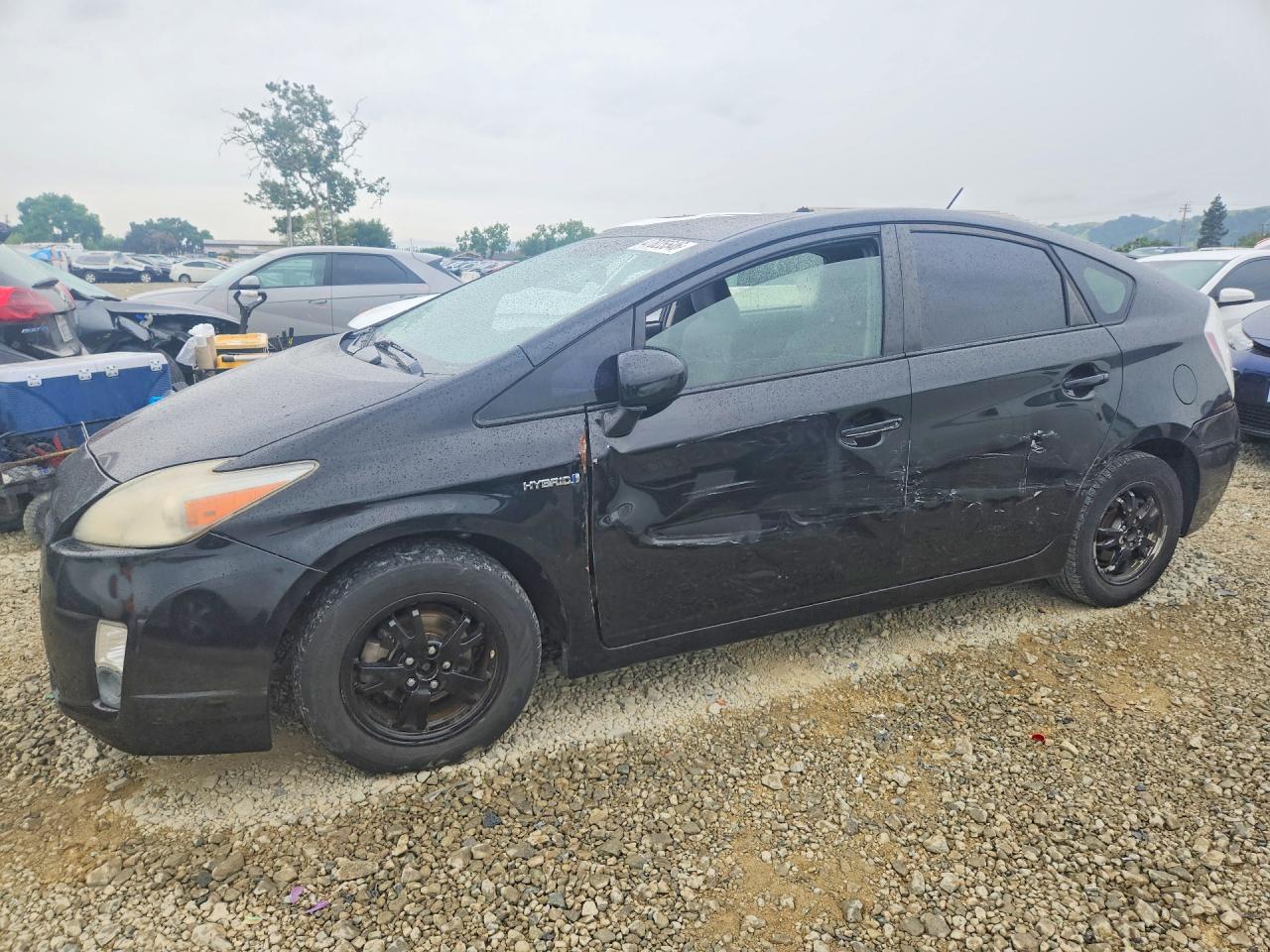 2011 TOYOTA PRIUS