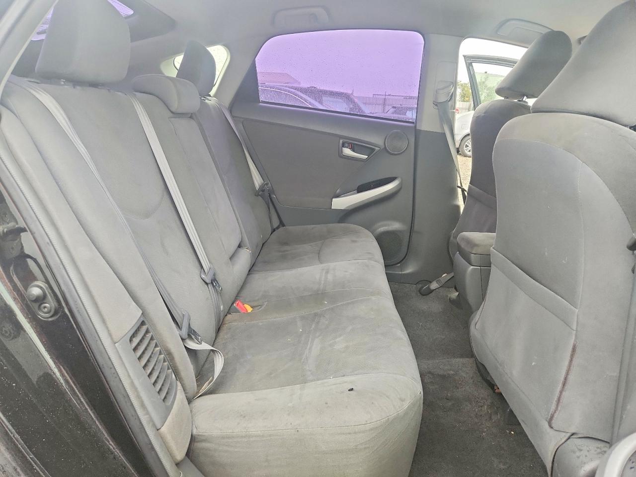 2011 TOYOTA PRIUS THREE photo 19