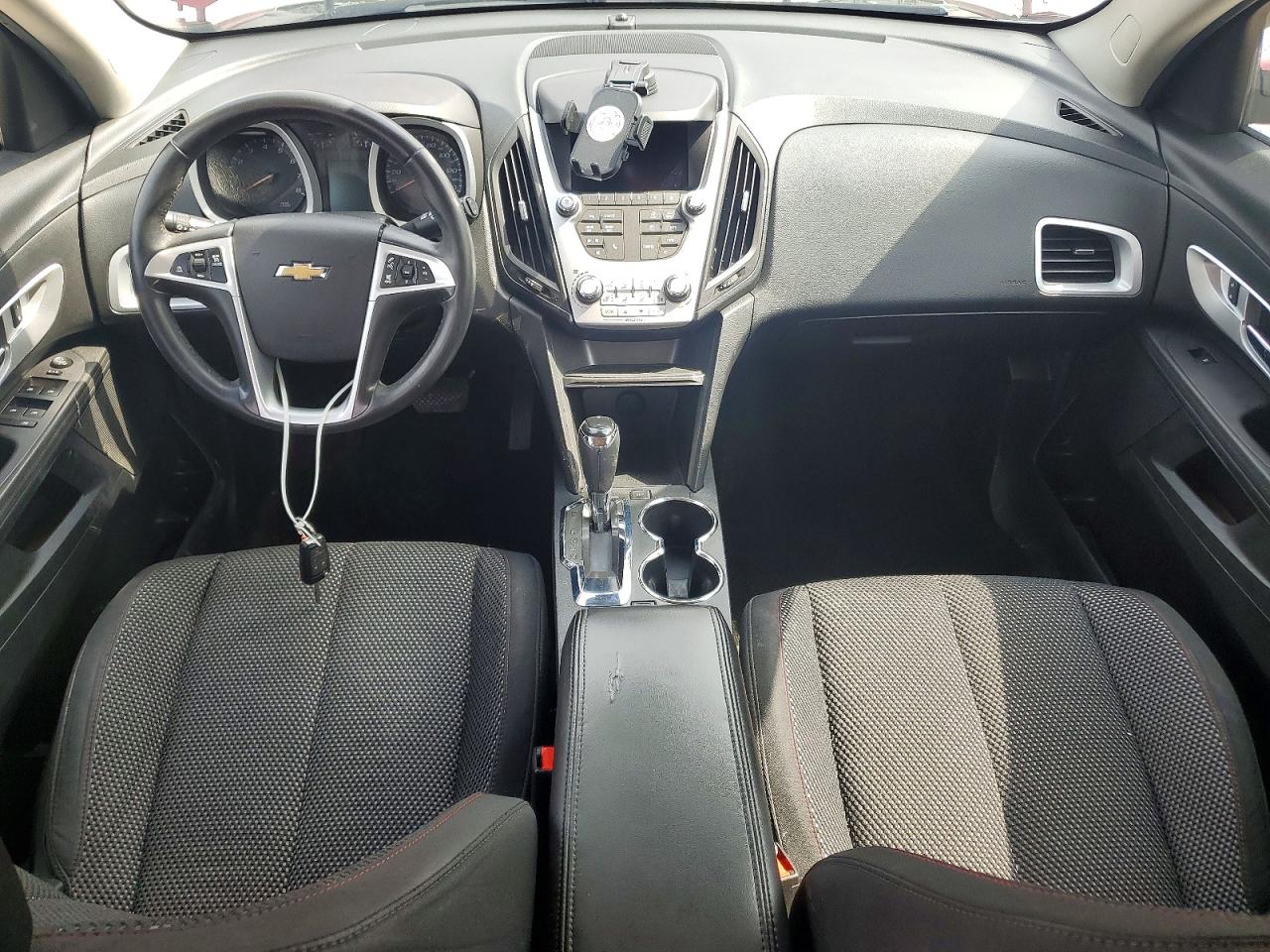 2017 CHEVROLET EQUINOX LT photo 8