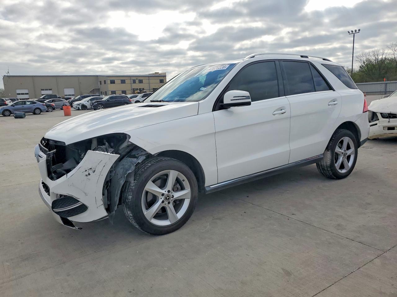 2017 MERCEDES-BENZ GLE