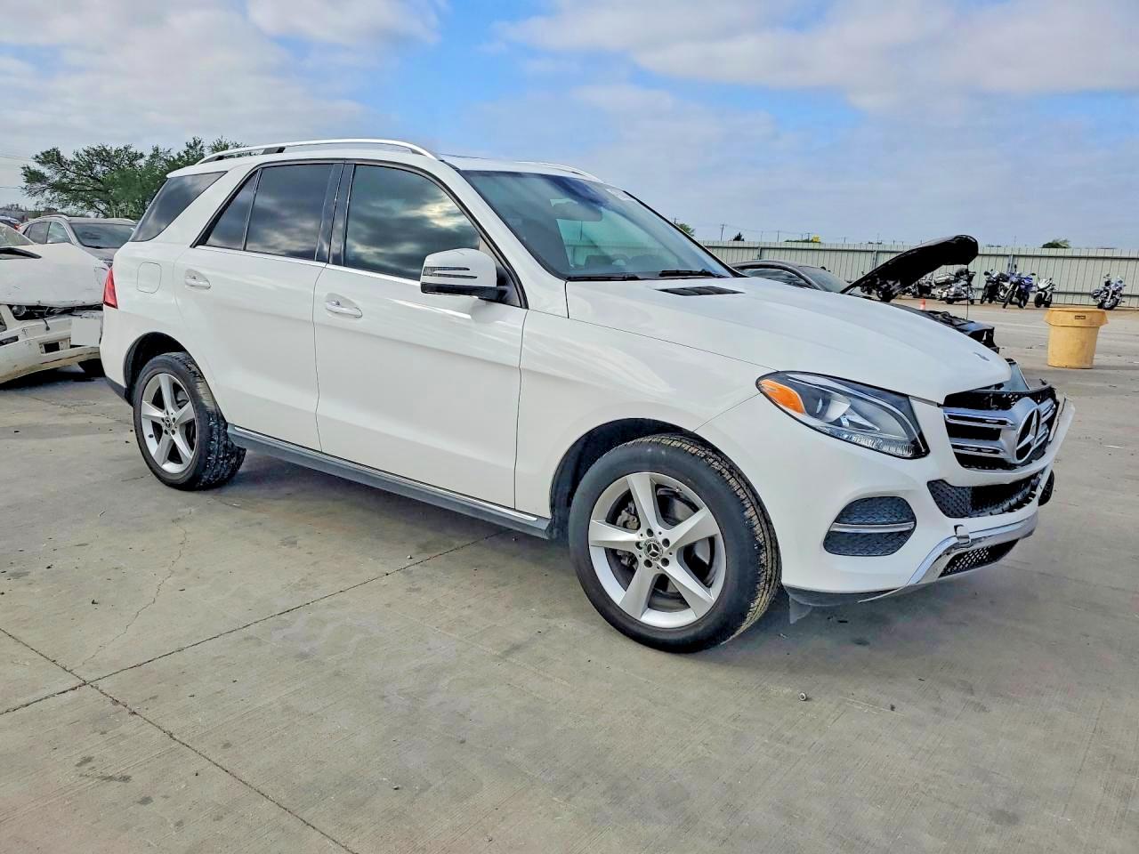 2017 MERCEDES-BENZ GLE 350 photo 7