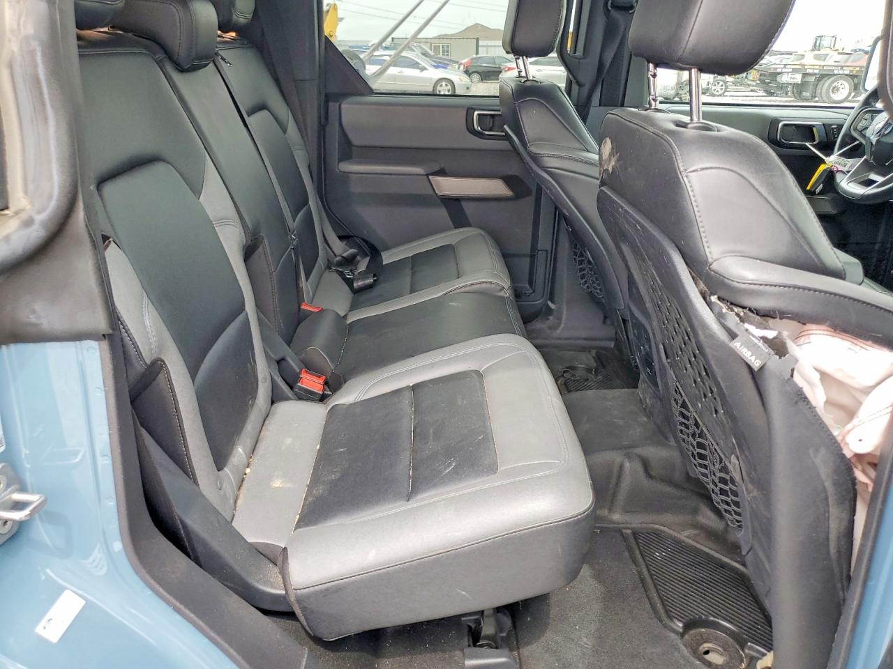 2022 FORD BRONCO BASE photo 28