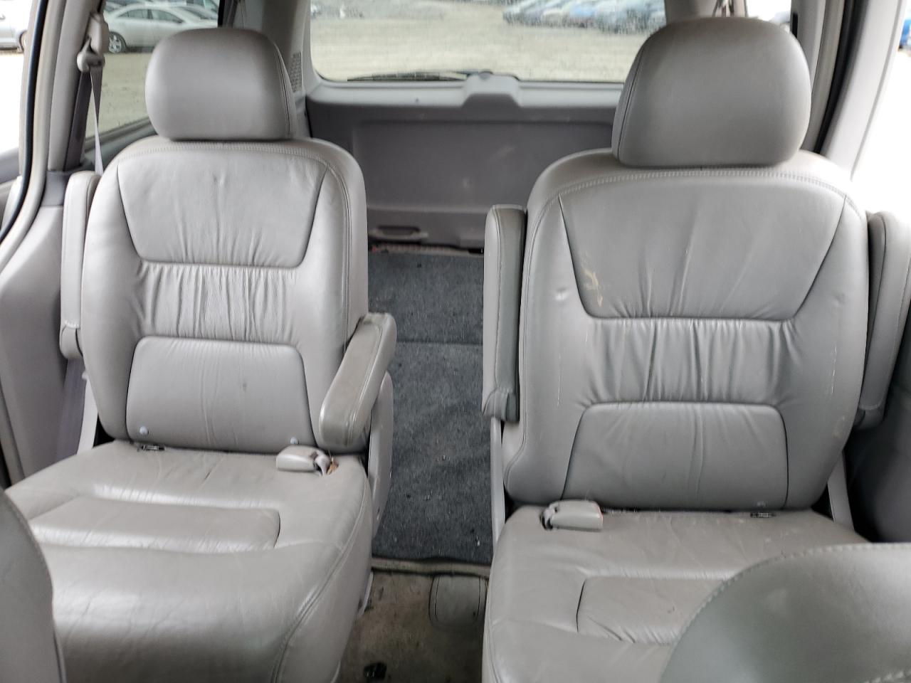 2004 HONDA ODYSSEY EXL photo 10