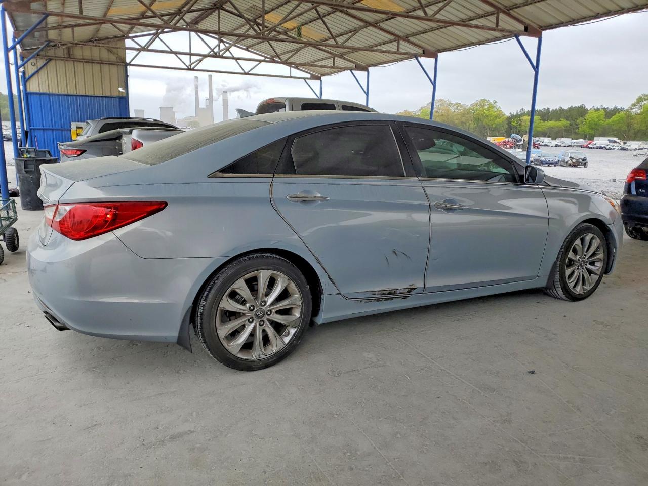 2012 HYUNDAI SONATA SE photo 3